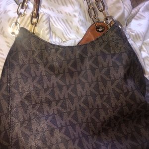Micheal Kors Tote